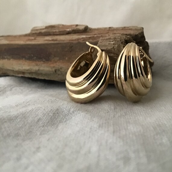 14 K Gold Hoop Earrings