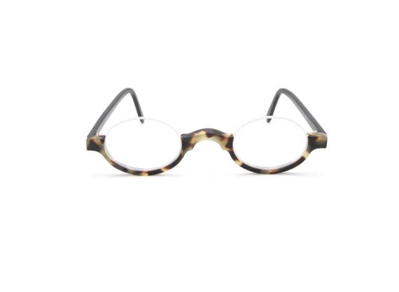 シュヌッヘルによるハンドメイド老眼鏡 138 下半分オーバルマット