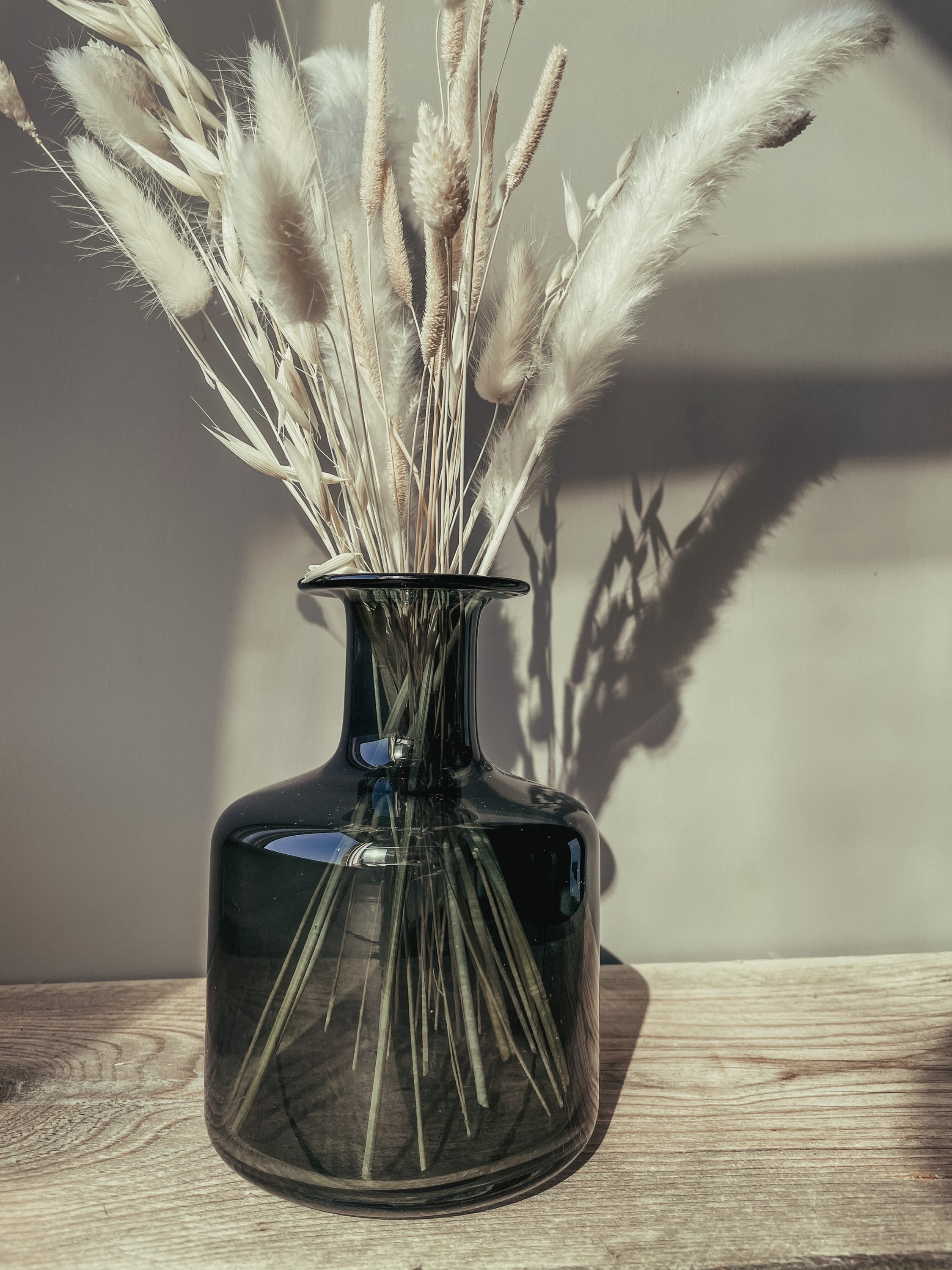DRIED FLOWERS and Black Vase. Home Decor //dried Flowers Etsy UK