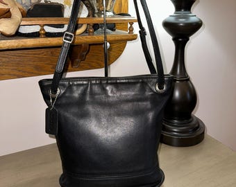 Vintage Coach Ergo Shoulder Bag: Signature Black Canvas & Leather