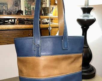 Vintage Coach Tan Brown Leather Worth Crossbody Shoulder Bag Style