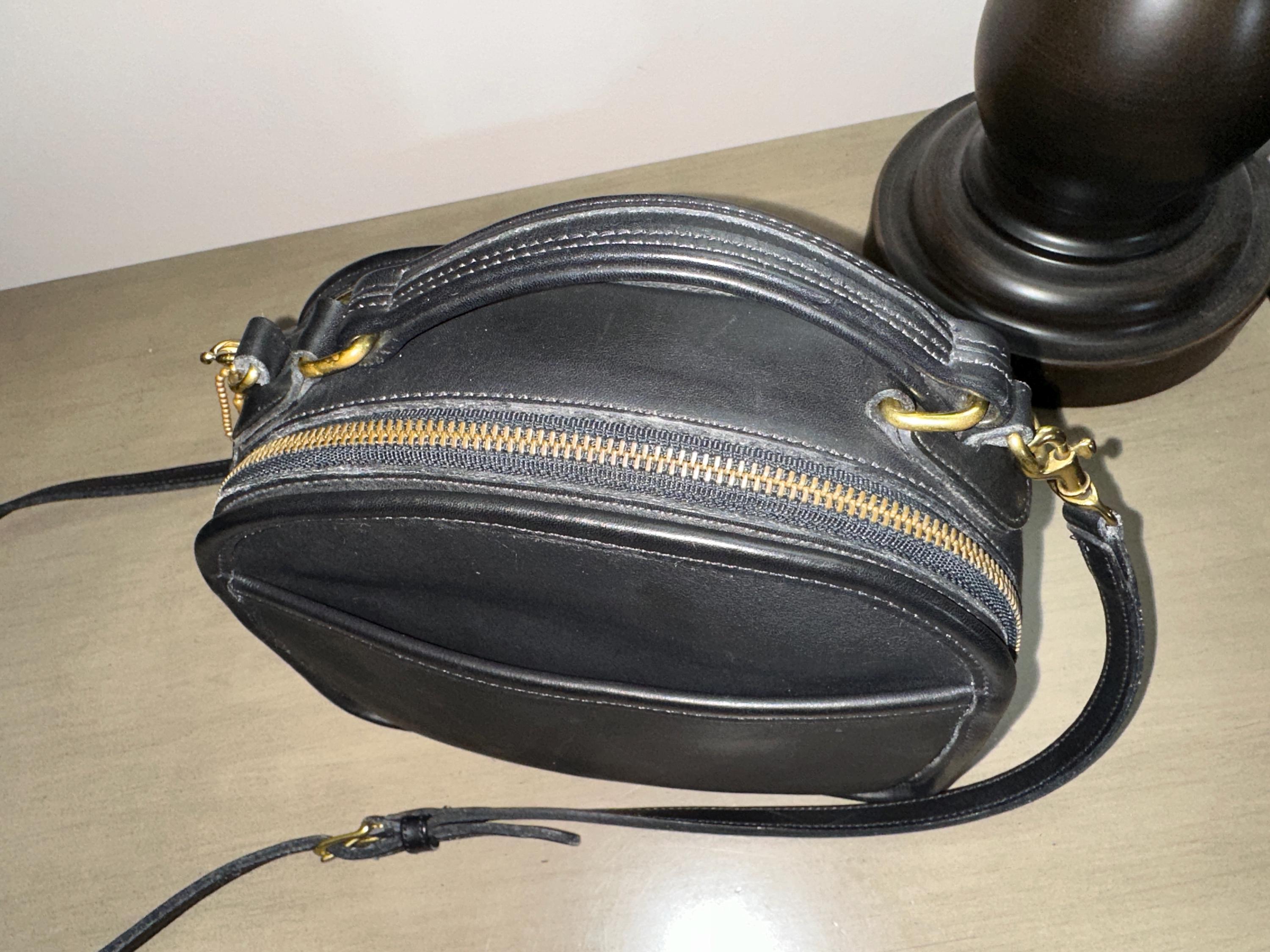Vintage COACH Lunch Box Black Leather Crossbody Satchel Bag