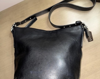 Vintage Y2K COACH Small Duffle Sac Black Leather Shoulder Bag