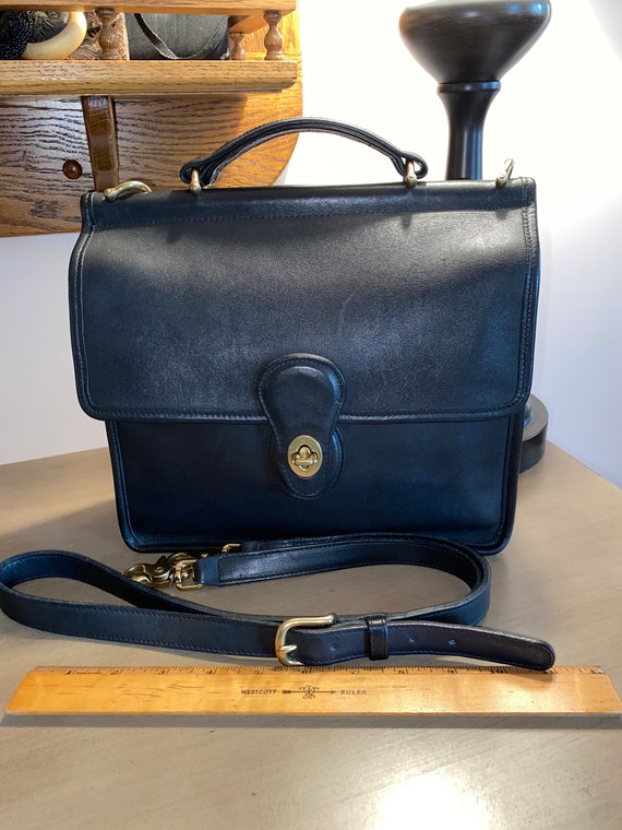 Vintage COACH Willis Top Handle black leather crossbo… Gem