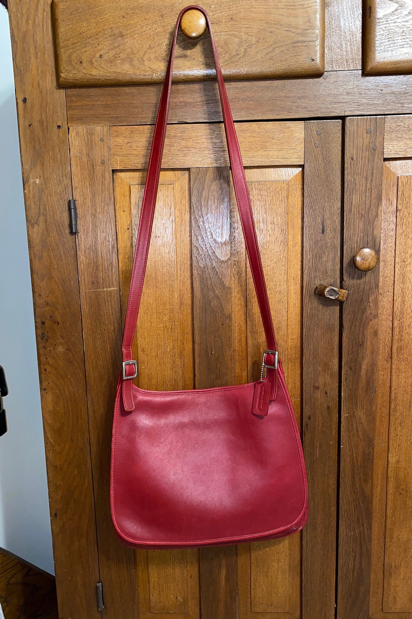 lv capucines small