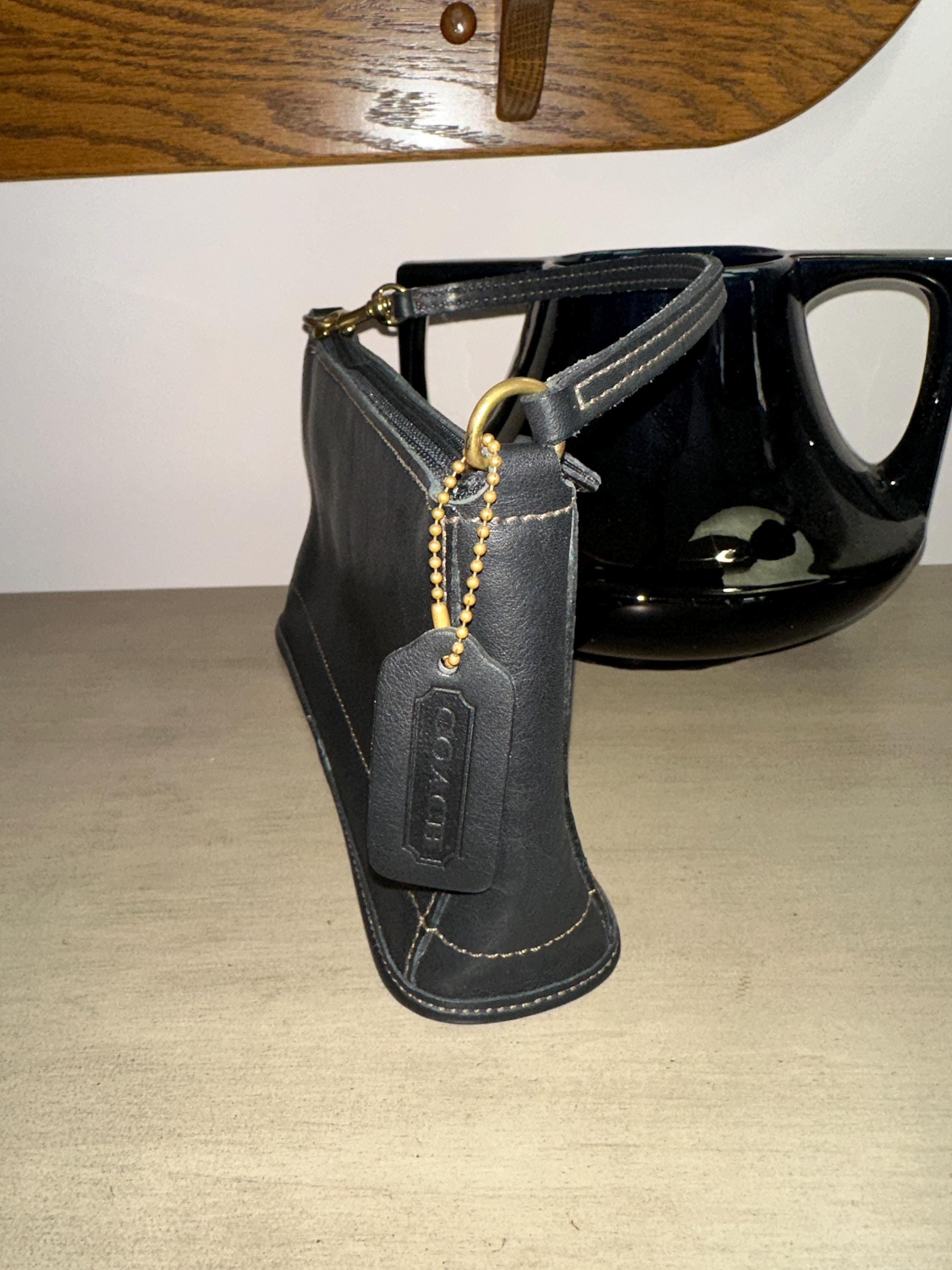 Vintage COACH Bleecker Black Leather Demi Zip Bag Purse 9311 EUC