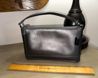 ヴィンテージ COACH パールライズド ブリーカー ナッパレザー デミ 