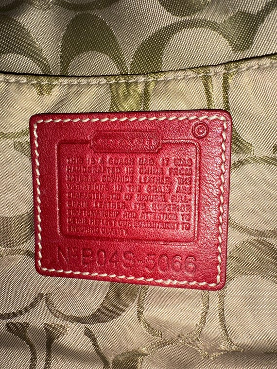 Coach Handbag Accessory Pouch　y2k red Vintage Y2k Coach Red Signature Medium Soho Shoulder Buckle