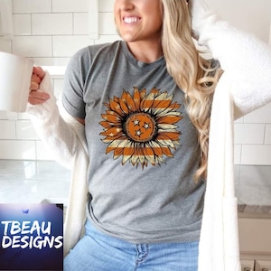 Tennessee Sunflower Shirt | Tennessee Fall Sweatshirt | Fall Nashville Shirt | 3 stars sunflower Shirt | Tennessee Shirt | TN leaf looker