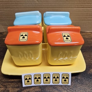 Vintage Franciscan Ware Condiment Set, Uranium Glazed Orange Lids