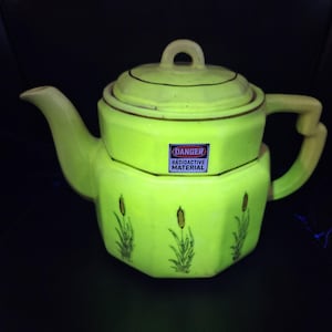 1930s Porcelier Vitreous China Teapot, Octagonal Shape, Uranium Glass Glaze, UV Reactive