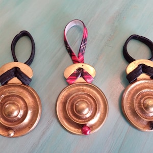 1 Antique HARDWARE NAPKIN RING Napkin Buckles,Napkin Holders,Repurposed Antique Brass Bed Bolt Cover,Table Decor,Vintage Home,Unique Holders