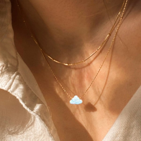 Dreamer - Collier nuage opal minimaliste en or rempli 14K | Pendentif opal délicat léger | Résistant à l'eau | Collier été