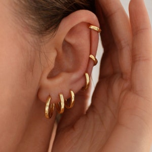 Waterproof Vermeil Hoops in 18k Gold ∙ Layering Gold Huggies ∙ Simple Tiny Earrings ∙ Dainty Hoops 6mm 7mm 8mm 9mm 10mm 11mm 12mm 13mm