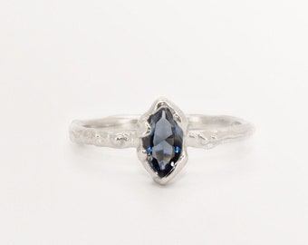 Authentic S925 Sterling Silver Ring ∙ Dark Blue Sapphire Zirconia ∙ Unique size ∙ Adjustable Ring ∙ Marquise Ring ∙ Engagement Ring