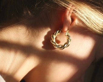 BROOKLYN - 3 sizes Gold Hoop Earrings in 14kt Gold · Bold chunky earrings · Twisted Gold Hoop Earrings · Durable Bold Hoops