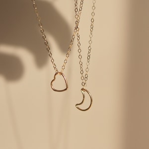 14K Gold Filled Necklace | Moon wire pendant | Minimalist quality jewel | Gold choker layering necklace | Gift for women | Gold heart charms