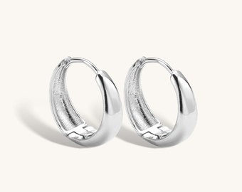 TIMELESS 14mm - Thick white gold hoops earrings in silver · Minimalist Creole earrings · 1 pair · Long lasting earrings · Silver Huggies