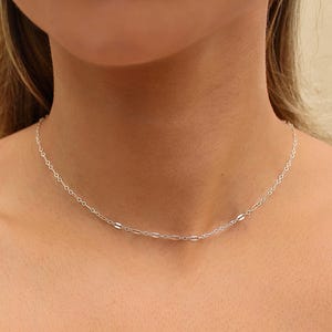 14k Gold Filled Kette Lippenform ∙ Paillettenspitze Kette ∙ Glänzende Bar Halskette ∙ Zarte minimalistische Halskette ∙ Schichtung ∙ Anti Tarnish ∙ 2.4 mm