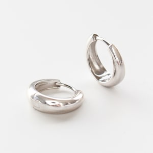 Sterling Silver Solid Vermeil Earrings ∙ Huggies Plain Hoop∙ 18mm ∙ Minimalist Simple Earrings ∙ Watersafe ∙ Recycled Silver ∙ Best Quality