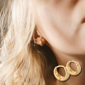 14k Gold Hoops Earrings · TIMELESS 12mm · Minimalist Creole Earrings 1 pair · Long Lasting Earrings · Lightweight Best Seller Huggies