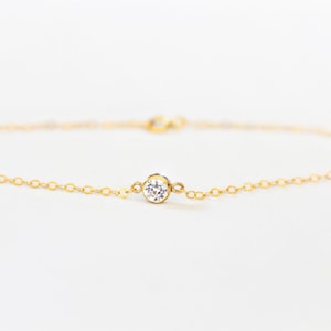 14k Gold Filled Bracelet For Women ∙ Clear Zircon Connector∙ 14k Gold Bracelet Chain ∙ Delicate Minimalist Bracelet ∙ Bridesmaid Gift