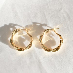 QUEENLY - Twisted Earrings Dipped in 14K Gold · Brioche Gold Hoop · Creoles · Huggies Gift For Women · Durable Lightweight ·  1 pair