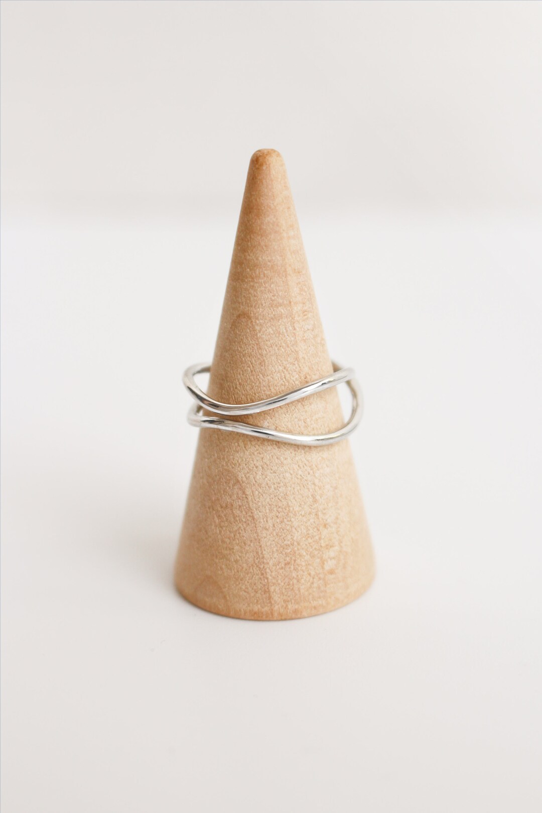 925 Sterling Silver Wavy Ring ∙ Dainty Interweaving Ring ∙ Water ...