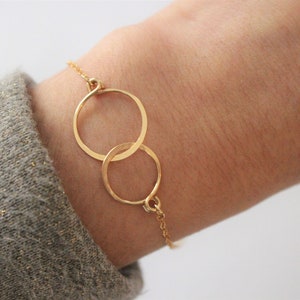 2 circles 14K gold filled bracelet Mother daughter Infinity Eternity Jewel Gift for women Simple pendant Friendship bracelet image 5