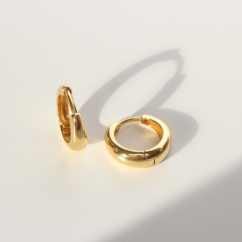 18 karat Gold Vermeil Hoops Earrings New version Huggies Gold Hoop 18mm Outside Mother's Day Jewelry Hypoallergenic WATERPROOF 18k Gold vermeil