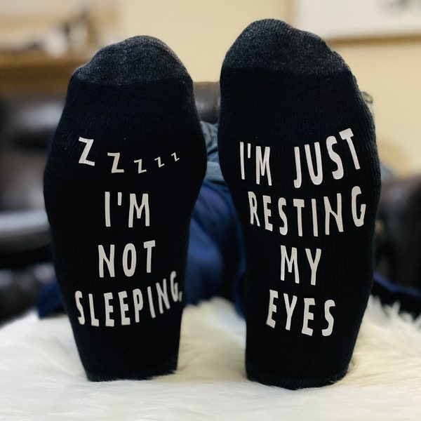 Father’s Day, FREE gift bag, I'm not sleeping, I'm just resting my eyes, Dad, Grandpa, Funny, Husband, Papa Socks, Novelty,