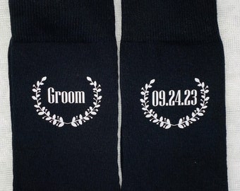 Groom Socks, groom label FREE, Wedding socks, Groomsman socks, Best Man socks, Father of the Bride Gift, Father of the Groom