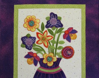 PDF Vase of Beauties Wool Appliqué Pattern