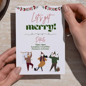 Puede incluir: Una tarjeta blanca con decoraciones festivas verdes y rojas. El texto "Let's get merry!" está en rojo y verde. El texto "Details" está en rosa. El texto "Time: 6pm Location: Local Bar Partners welcome" está en negro. Hay tres personajes de dibujos animados con atuendos festivos.