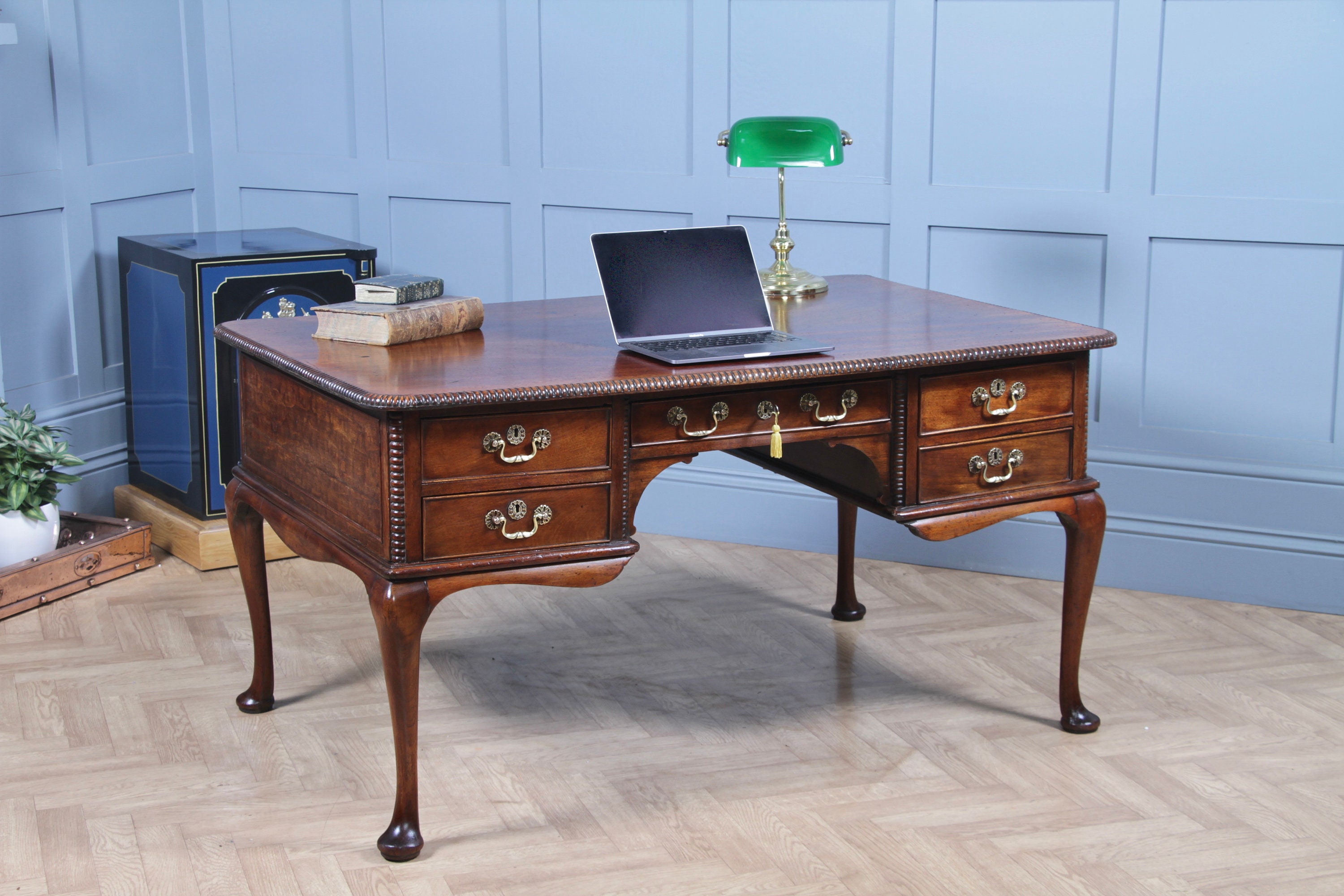 Chippendale style desk discount