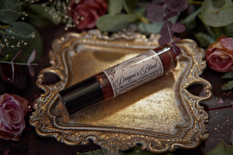 Dragon's Blood Crystal Infused Perfume Oil Roll On | Protection Oil | Strengthen Spells | Red Garnet Crystal Ritual Oil | Anointing Oil zdjęcie 2