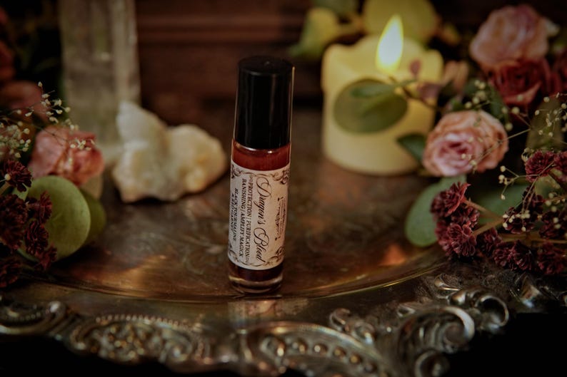 Dragon's Blood Crystal Infused Perfume Oil Roll On | Protection Oil | Strengthen Spells | Red Garnet Crystal Ritual Oil | Anointing Oil zdjęcie 15