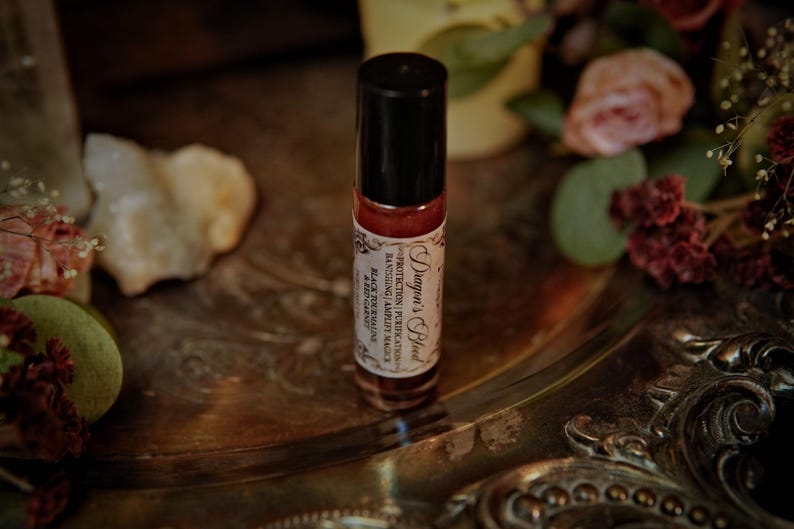 Dragon's Blood Crystal Infused Perfume Oil Roll On | Protection Oil | Strengthen Spells | Red Garnet Crystal Ritual Oil | Anointing Oil zdjęcie 9