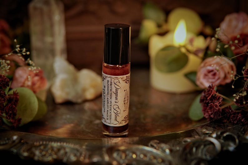 Dragon's Blood Crystal Infused Perfume Oil Roll On | Protection Oil | Strengthen Spells | Red Garnet Crystal Ritual Oil | Anointing Oil zdjęcie 5