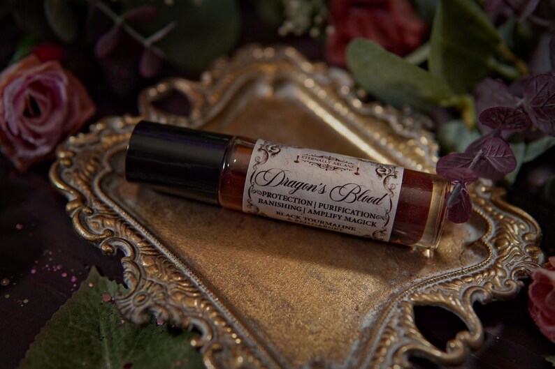 Dragon's Blood Crystal Infused Perfume Oil Roll On | Protection Oil | Strengthen Spells | Red Garnet Crystal Ritual Oil | Anointing Oil zdjęcie 10