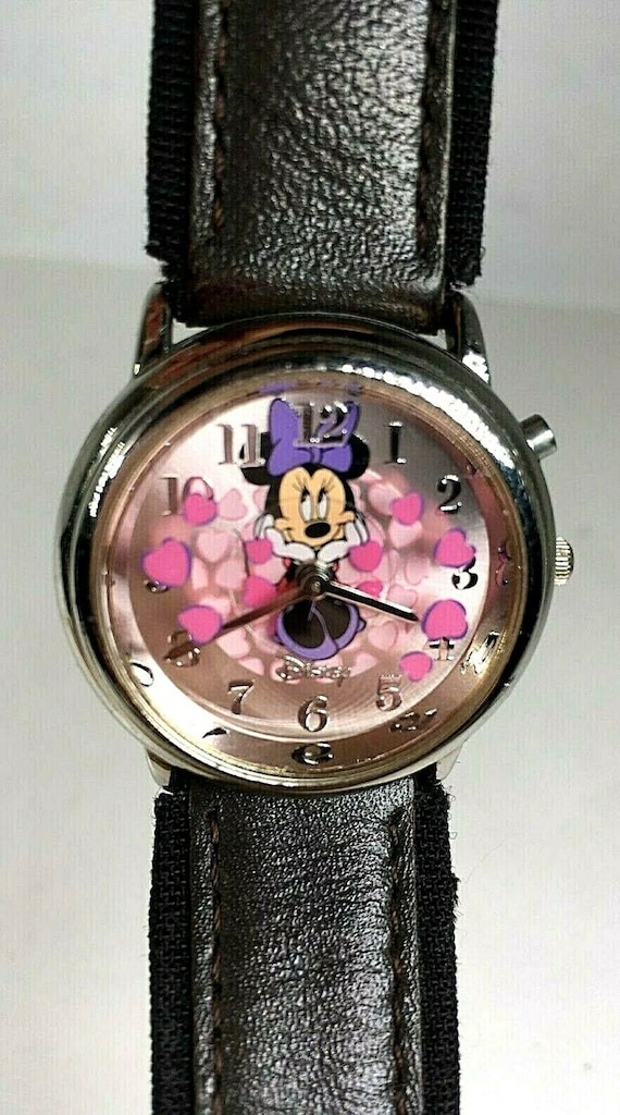 Disney Women’s Minnie Mouse Heart Wristwatch - image 1