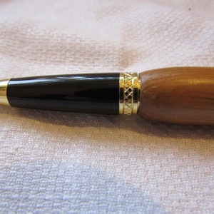 Wood pen in Iroko image 3