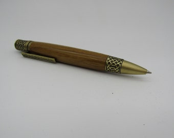 Pen in Celtic pattern twist pen box included