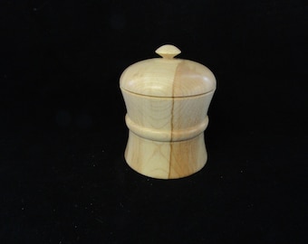 Trinket box in Sycamore