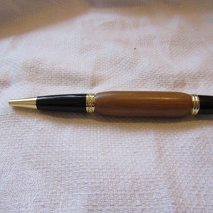Wood pen in Iroko image 2