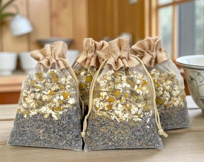 Lavender and Chamomile Sachet - Herbal Aromatherapy Stress Relief