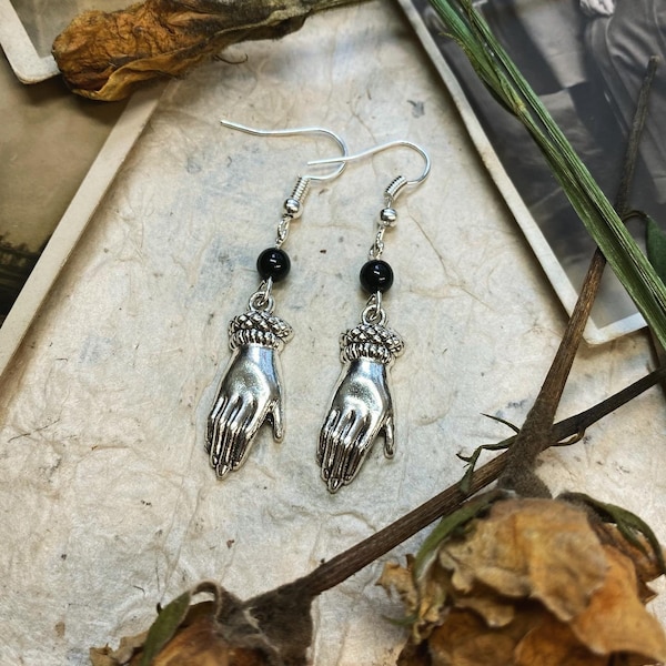 Silver victorian mourning hand earrings with onyx beads, memento mori and mourning jewellery, antique style, gothic stocking filler