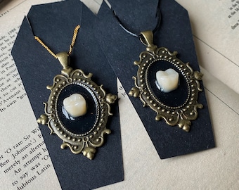 Human molar tooth necklace bronze, victorian memento mori mourning jewelry, macabre, gothic witchy, oddities and curiosities