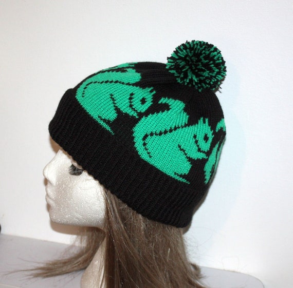 nordic runes Pianted Husky Dog Beanie Hat Winter Warm Knit Skull Cap for Mens//Womens