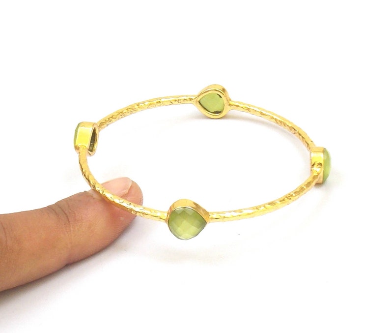 10/% OFF Green Monolisa Heart Gold Plated Jewelry Charm Bangles 8 mm Heart Wedding Bangles Fashion Bangles Ladies Bangles JMI25057